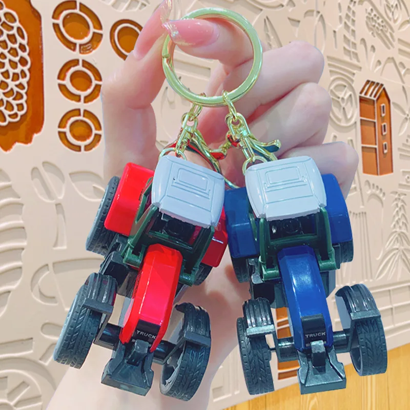 Брелок для ключей с милым мультяшным мини-автомобилем сельского хозяйства