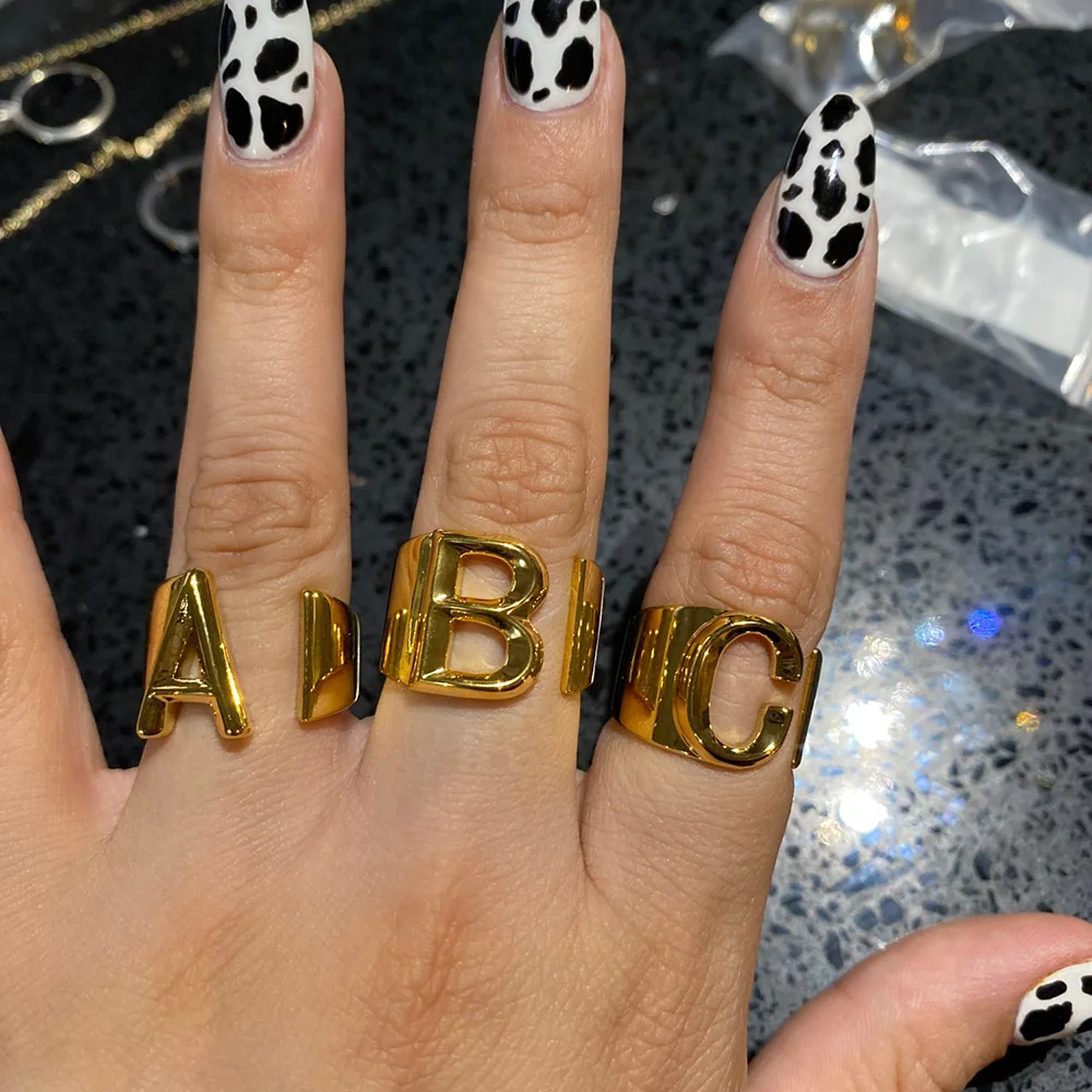 Кольца с буквами A-Z регулируемое из нержавеющей стали для женщин ювелирное