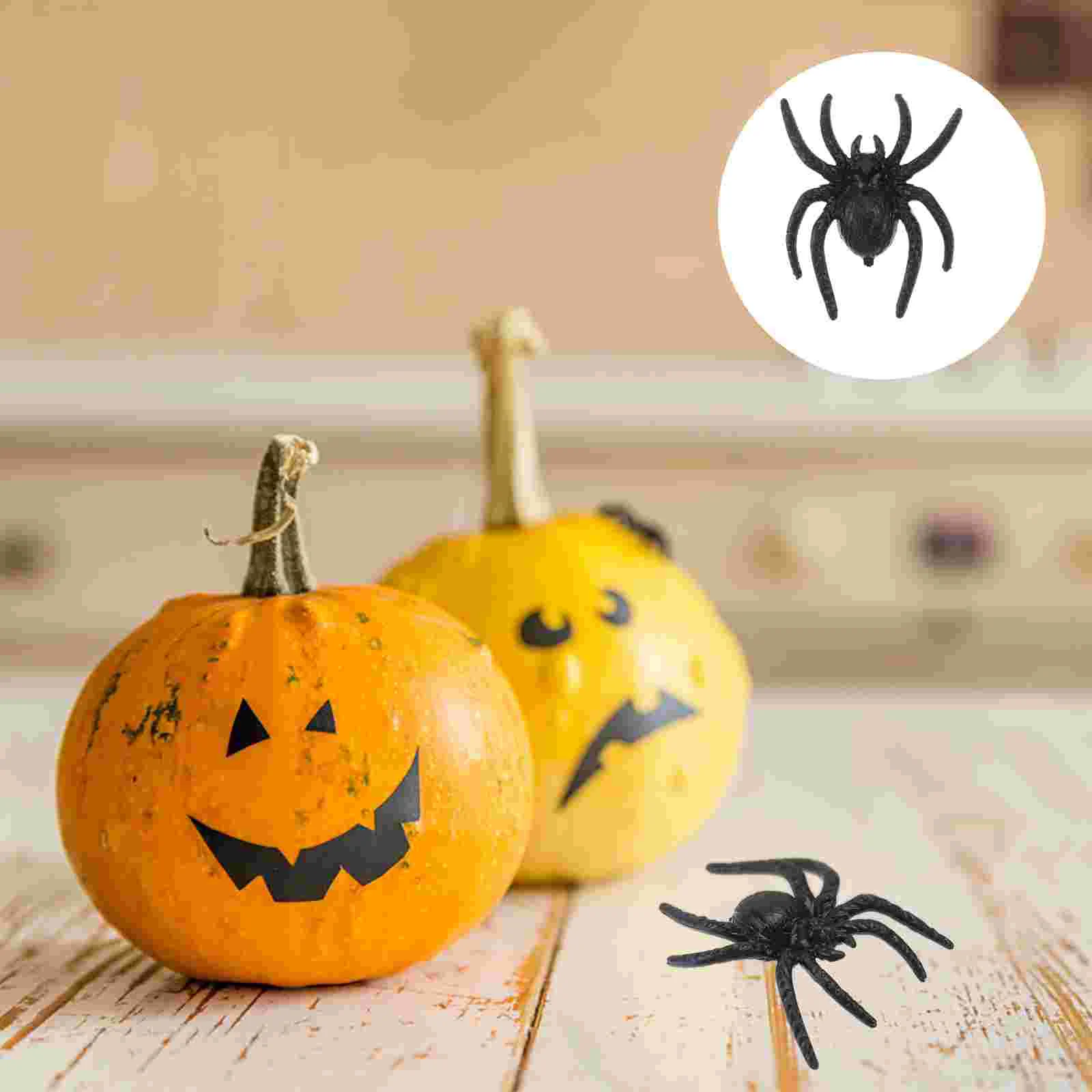 

50 Pcs Simulation Spider Glow Toys Simulated Props April Fool's Day Prank Halloween Plastic Fools' Small Gifts for children