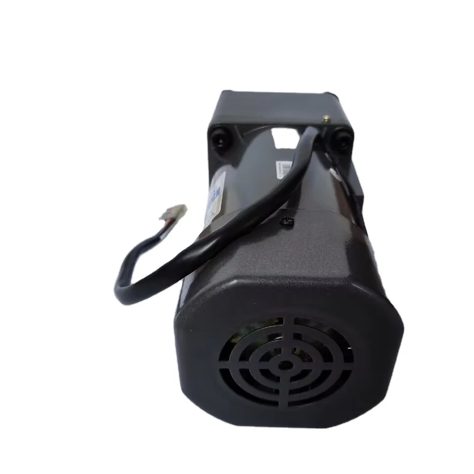 Фото 3-проводной двигатель 220 В 140 Вт YN100-140/100JB10G15 с фиксированной скоростью, передаточное число 1:10 №4
