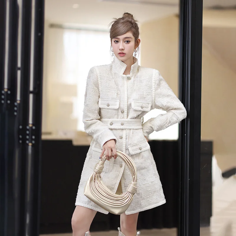 

Куртка женская твидовая бежевая с карманами, из шерсти, 2023