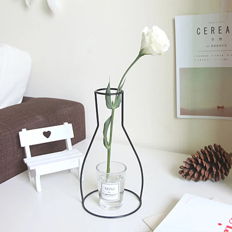

Ins Style Flower Vase Iron Art Vases for Plant Desktop Decorative Ornaments Nordic Flowers Storage Rack Unique Home Decoration