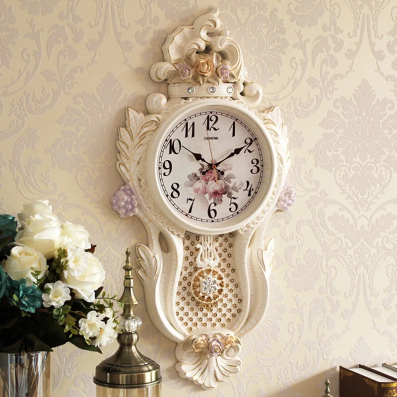 

American retro atmosphere clocks living room creative wall clock European style home clock personality fashion mute quartz clock