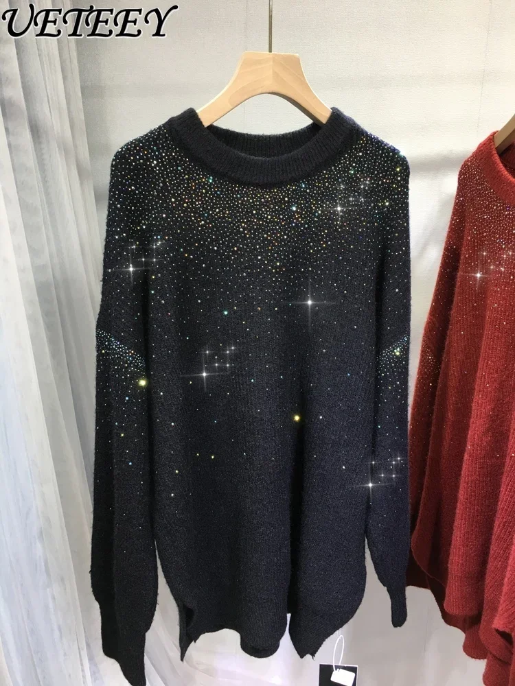 Плотный свитер с вышивкой