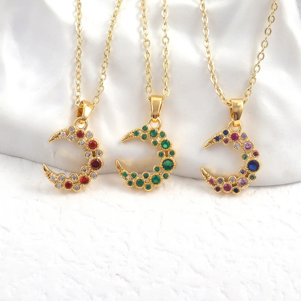 

Женское ожерелье с кулоном в виде Луны, многоцветный кулон с покрытием из 18-каратного золота и радужным кубическим цирконием, колье-чокер с подвеской в виде Луны и бриллиантов