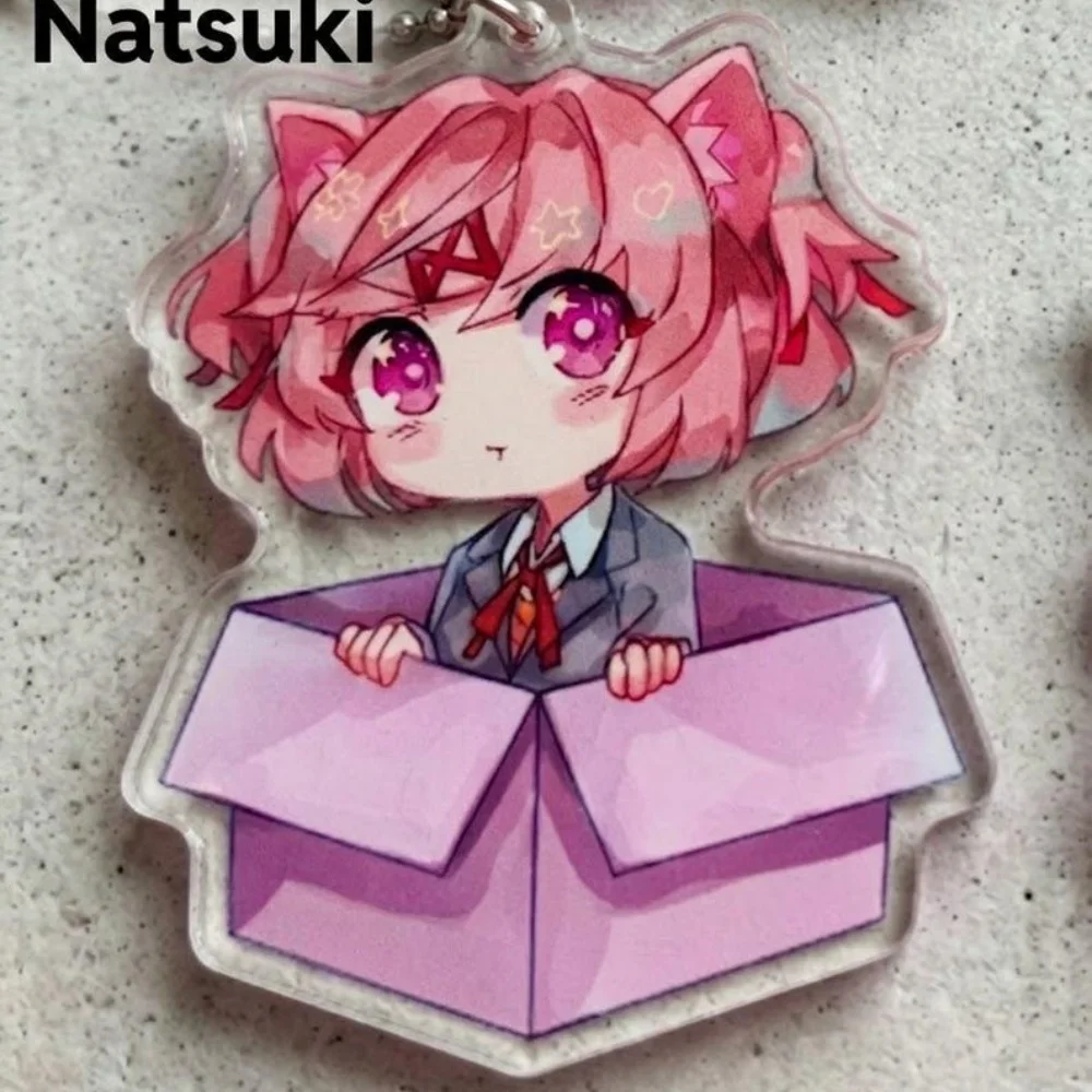 Фото Для игровых аксессуаров DDLC: Натсуки, Юри, Сайори, Моника. Акриловый брелок-подвеска, украшение, мультяшный милый аксессуар для рюкзака, подарок. №4