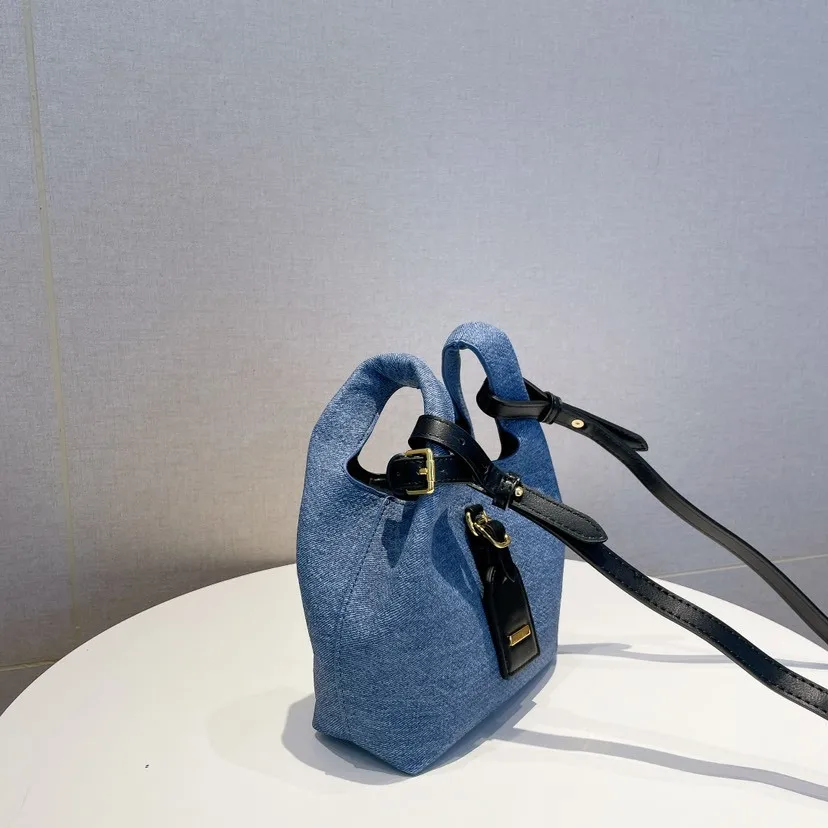 Fashion Denim Waist Bags for Women Mini Women Handbags High Quality Canvas Shoulder Bag Designer Crossbody Bag Shopper Tote Chic