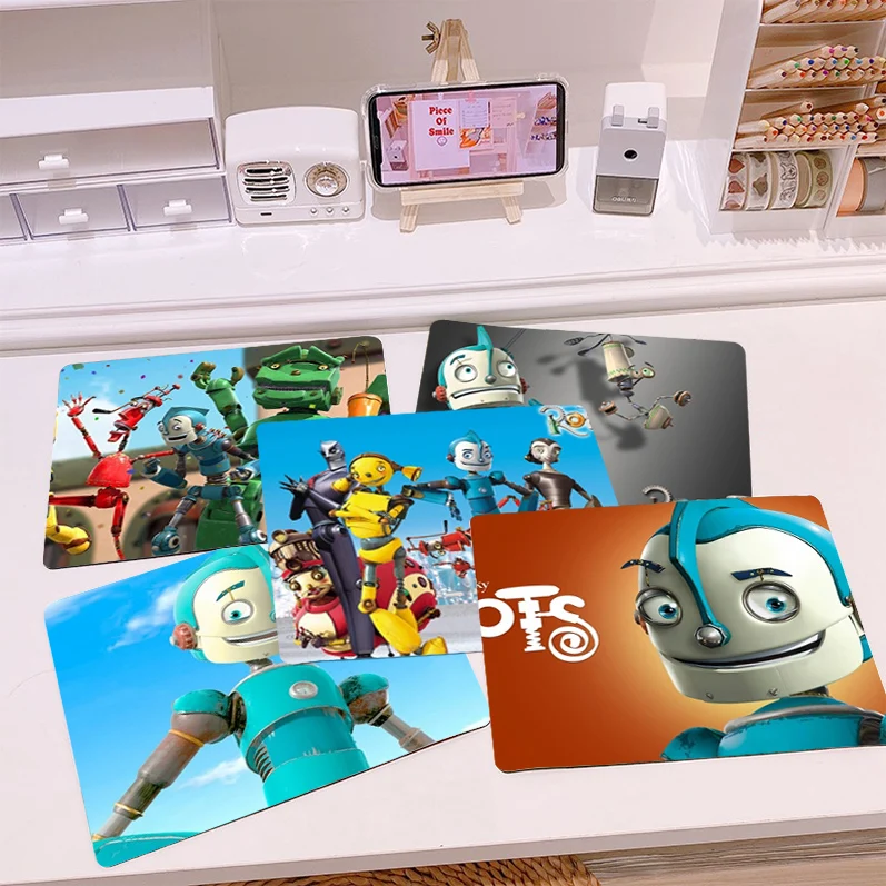 

Diseny blue sky Robots Mousepad Custom Skin Desktop Desk Mat Kawaii Gaming Accessories Students Writing Pad Padmouse Desk Mats