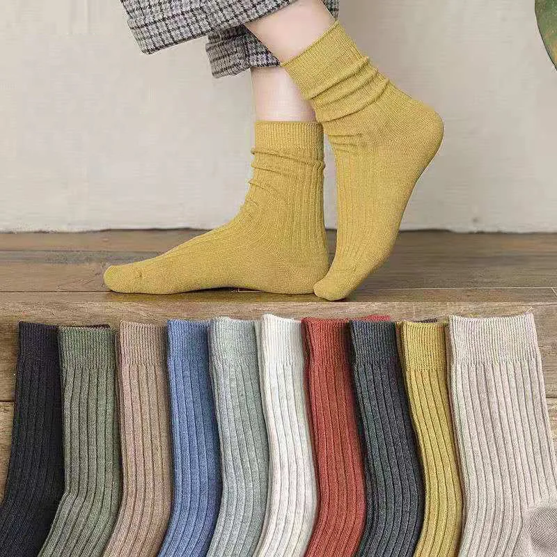 

1 пара, женские длинные носки в стиле ретро, сезон весна-осень-зима, вязаные однотонные хлопковые носки, в наличии японские студенческие носки для девочек