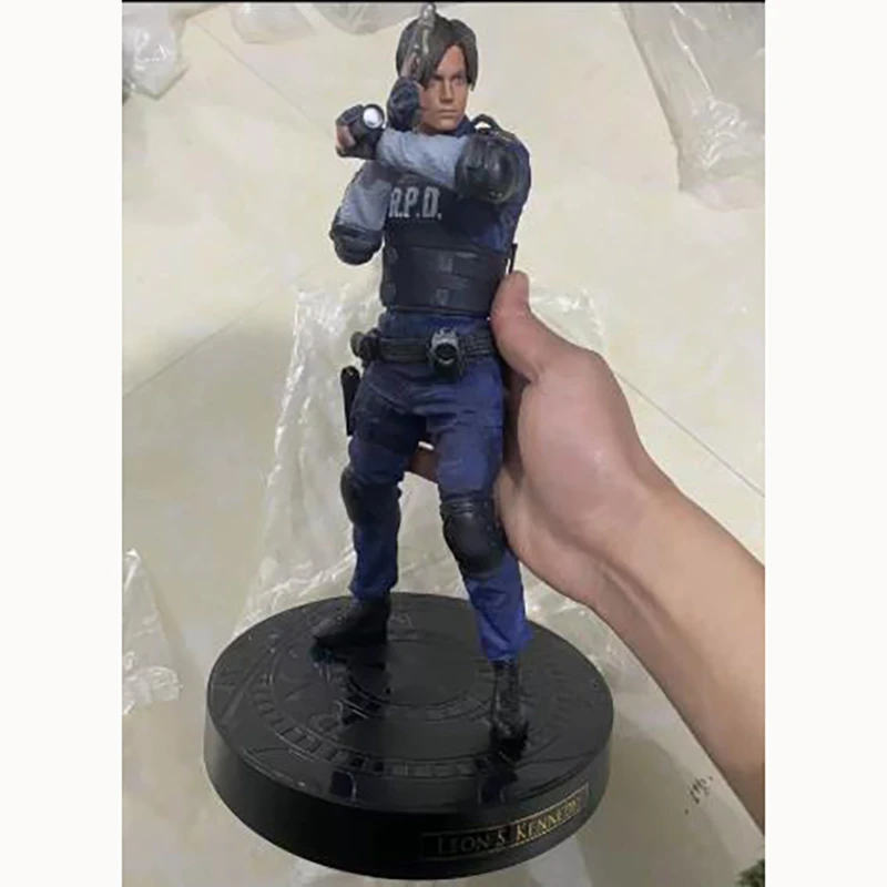 Leon·scott·kennedy Action Figure Toys For Kids Gift Collectible Model Ornaments