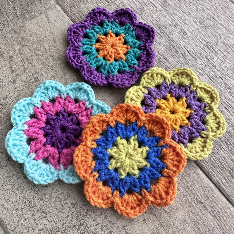 

Two girls Original 9cm Handmade Crochet Clothing Accessories DIY Handmade Coffee Table Mat Flower Placemat 50pcs/lot