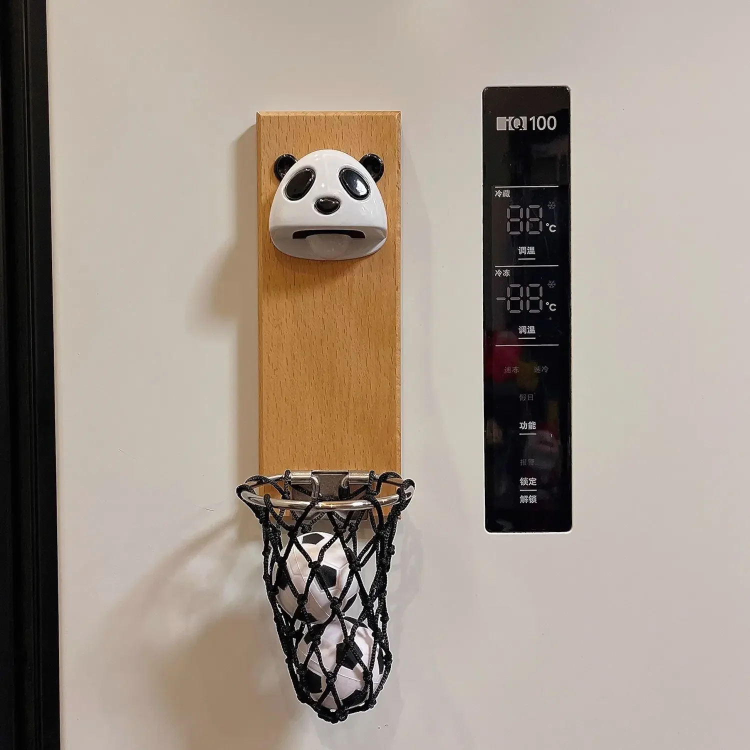 

Магнит-открывалка для бутылок