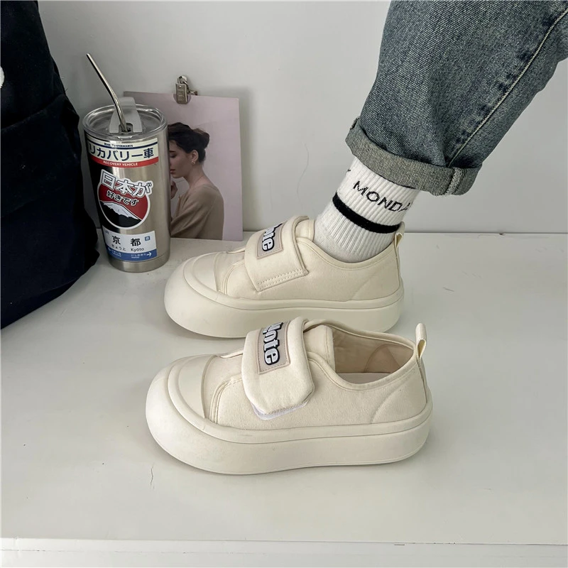 Four Seasons Round Toe Fashion Flat Shoes Women's Thick Sole Simple Casual All-match Comfortable Slip-on Biscuit Shoes Ladies