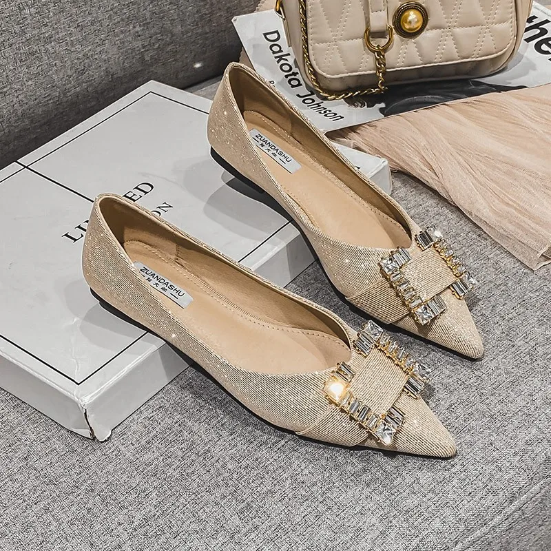 

Large Size 41 42 43 44 45 Women Flat Heel Shoes 31 32 33 Pointed Toe Sequined Cloth Shoes Lady Flats Soft Sole Metal Decoration