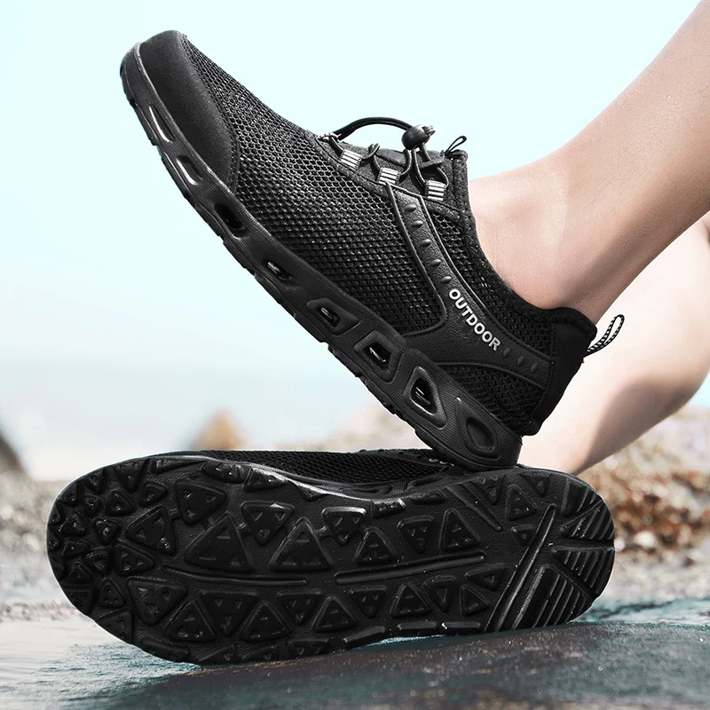 Summer Men Water Shoes Flat Mesh Wading Shoes Outdoor Breathable Barefoot Sneakers Plus Size 39~47
