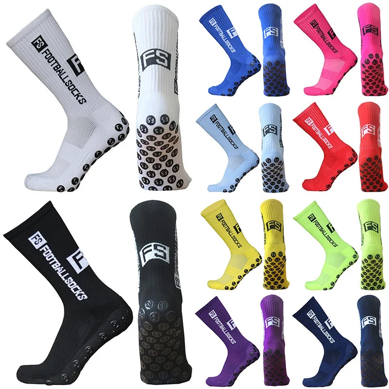 

2023 Silicone Soccer New Round Outdoor Socks Sports Slip Resistant Letter Pattern Training Breathable Football socks