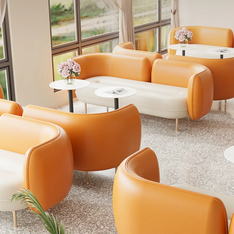 Интернет-известные кофейни бары офисы магазины молочного чая диваны столы и