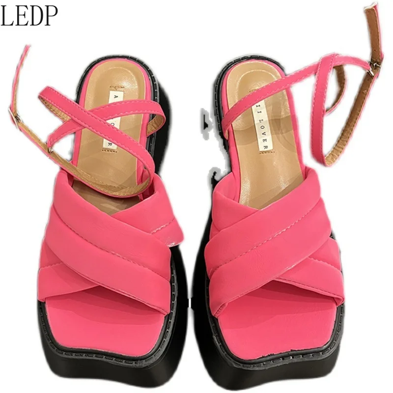 Niche Platform Shoes Women's 2022 New French Retro Roman Platform Sandals