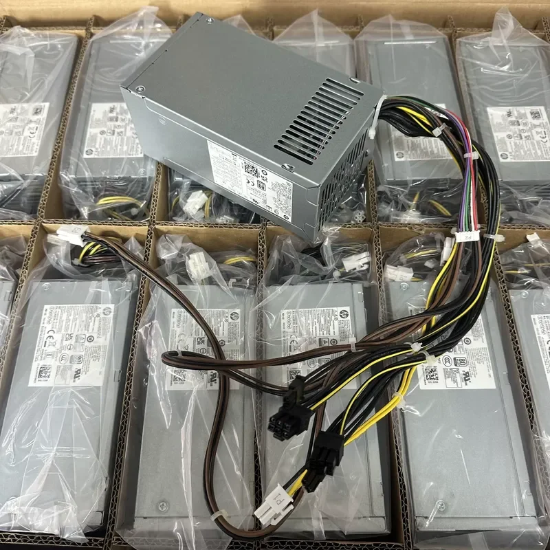 Фото Блок питания HP 550W PCK026 PA-5551-1H, заменяющий оригинальный блок питания для настольного компьютера или сервера, с высокой эффективностью и стабильным напряжением. №2