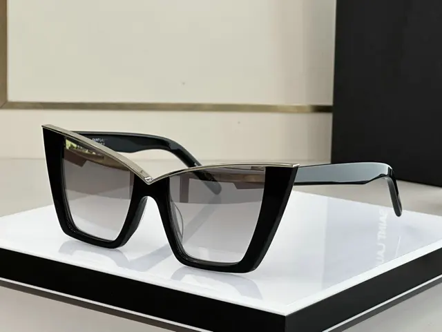 Luxury new retro cat-eye sunglasses new design wide brim Metal sunglasses women's brand designer fashion sunglasses 2