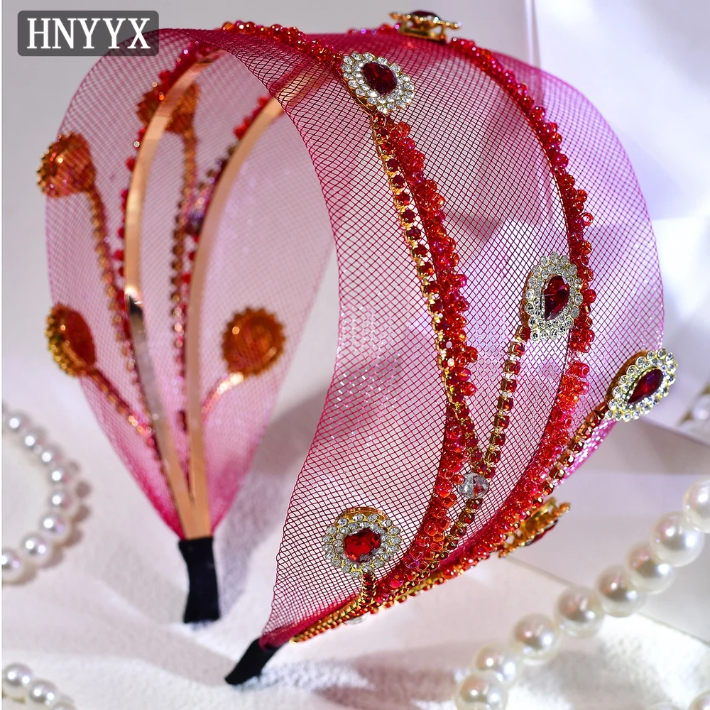 HNYYX красная фотография в паре со сверкающими красными кристаллами французская