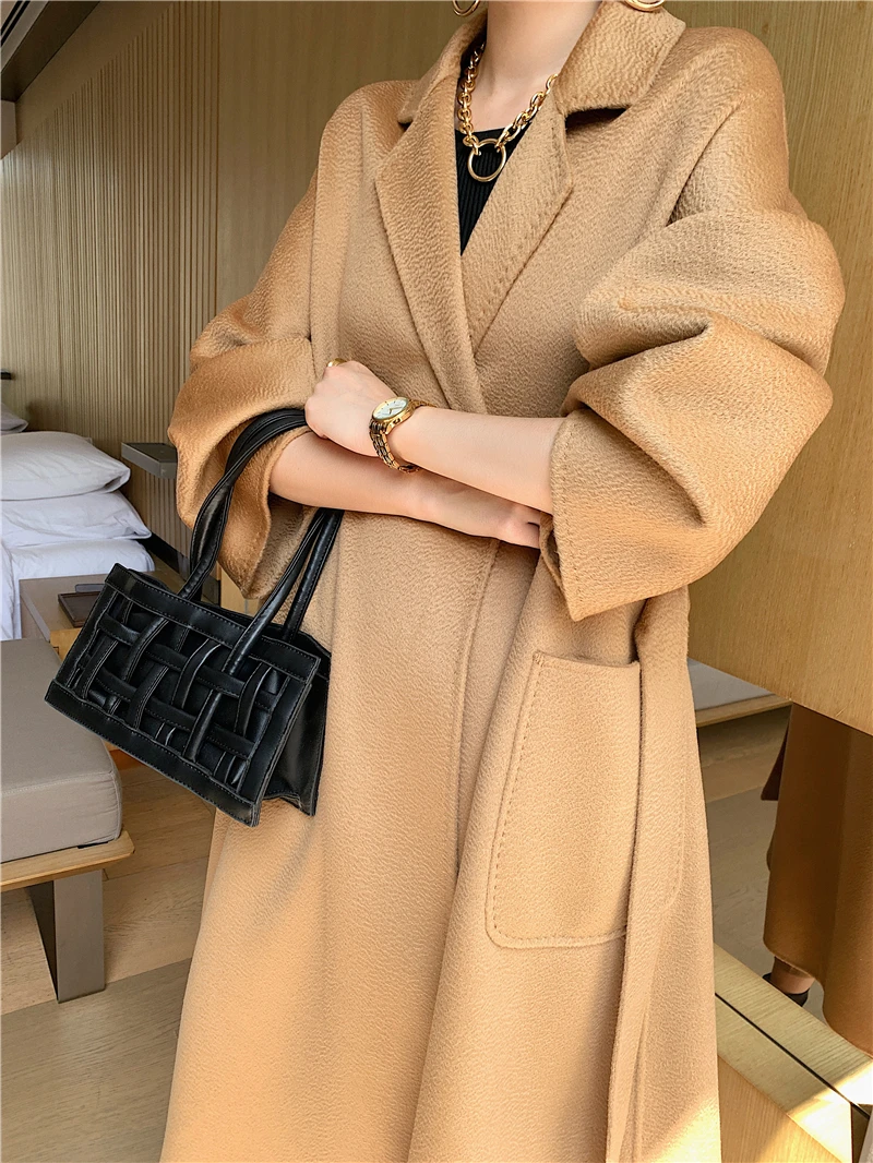 2024 Новое высококачественное кашемировое пальто с волнистой водой осень-зима 90%