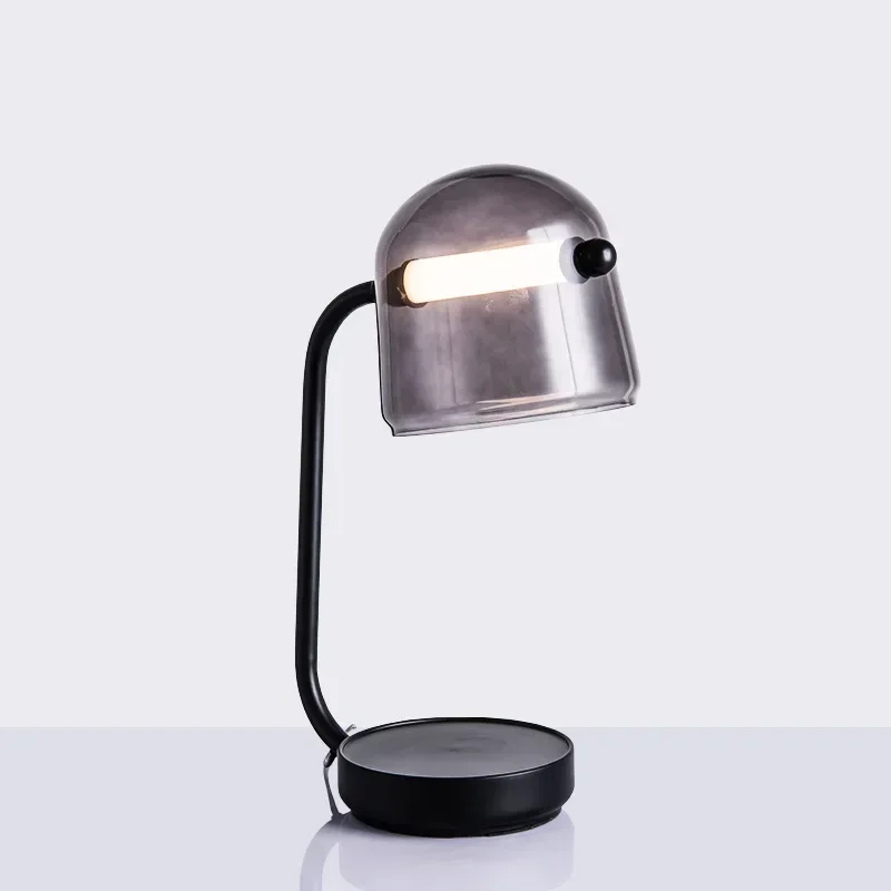 Простая Современная креативная стеклянная настольная лампа дизайнерская в