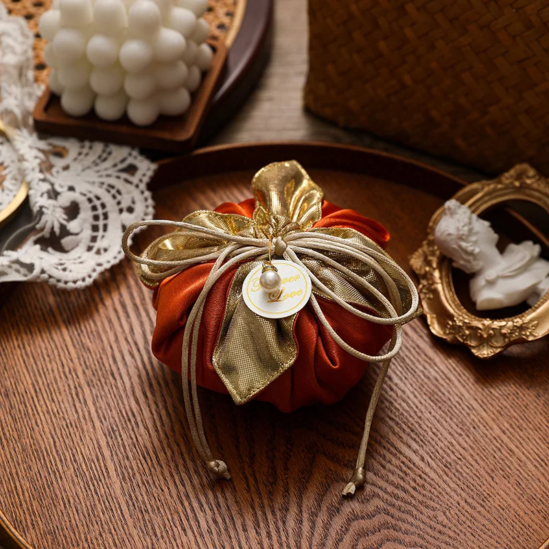 

Шелковые свадебные сумки для конфет