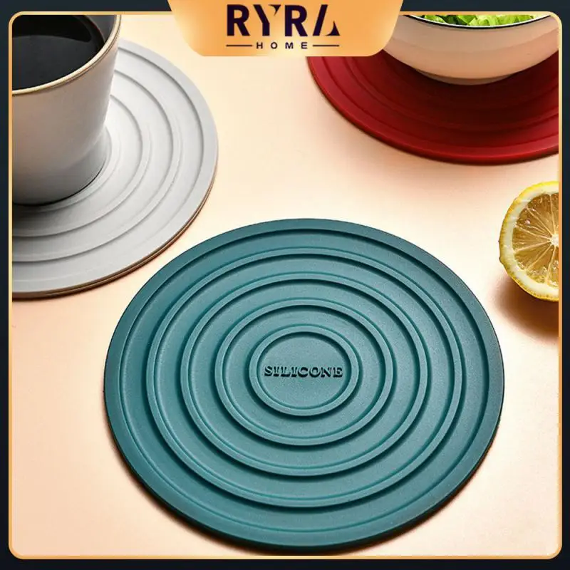 

Material Silicone Easy To Clean And Manage Table Mat Integrated Molding Circular Heat-resistant Silicone Pad Shape Circular
