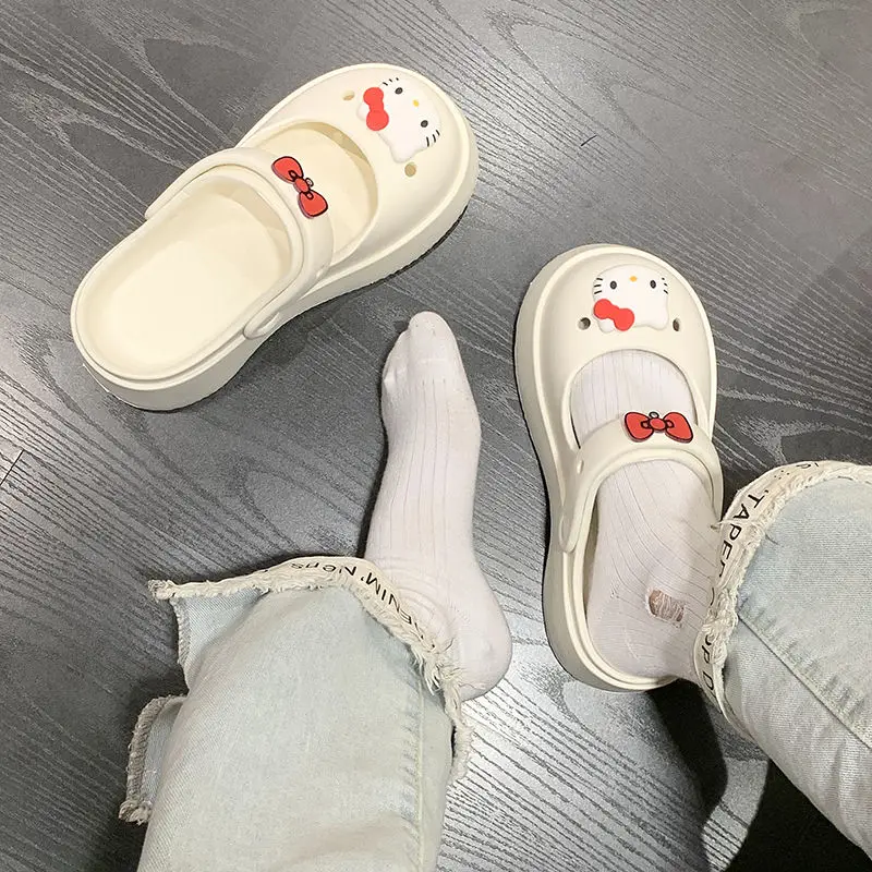 

Sanrioed Hellokittys Cartoon Kawaii The New Baotou Slippers Female Summer Thick Bottom Sandals Non-Slip Eva Material