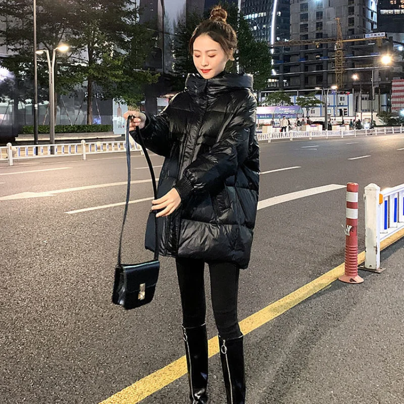 Winter Women's Cold Coat Parkas Super Hot Coats Jackets Hooded Padded Jacket Cheap Wholesale Women's Clothing Korean Shiny New