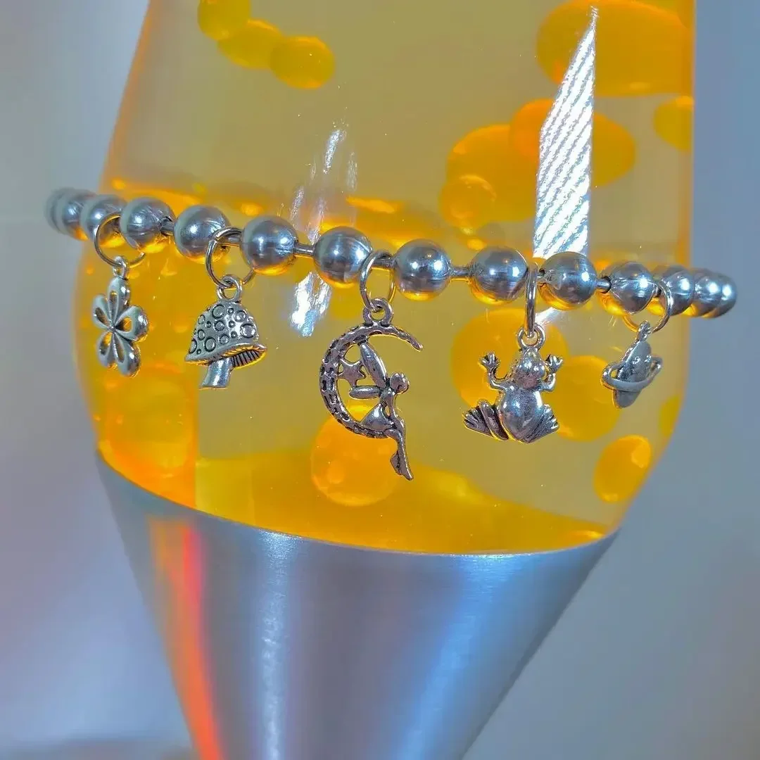 Цепочка-чокер с подвеской в виде цветка звезды планеты грибов