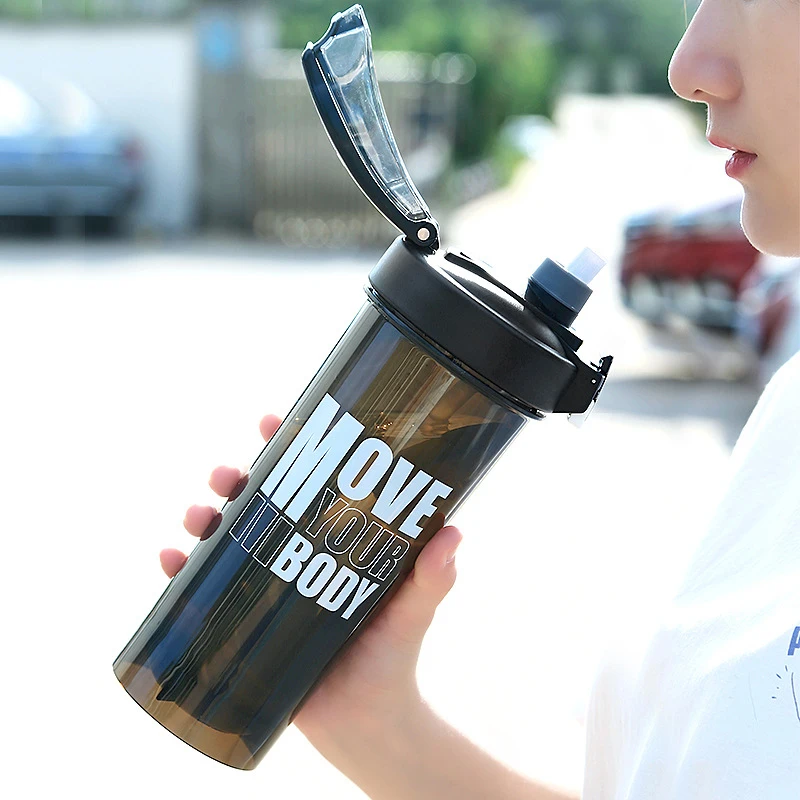 

Anti Choking With Straw Water Bottle Sealing Shaker Bottle Protein Powder Milkshake Cup Wholesale Straw Shake Cup Plastic 800ml