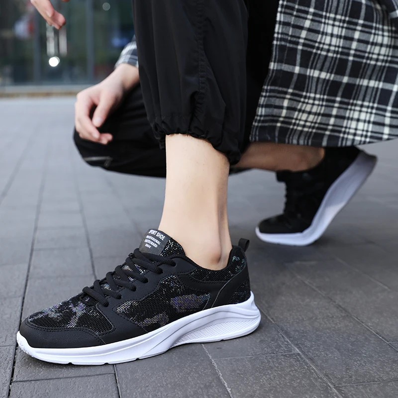 New Classics Style Men Women Running Shoes Leather Split Mesh Lovers Sport Sneakers Lace Up Outdoor Jogging Shoes