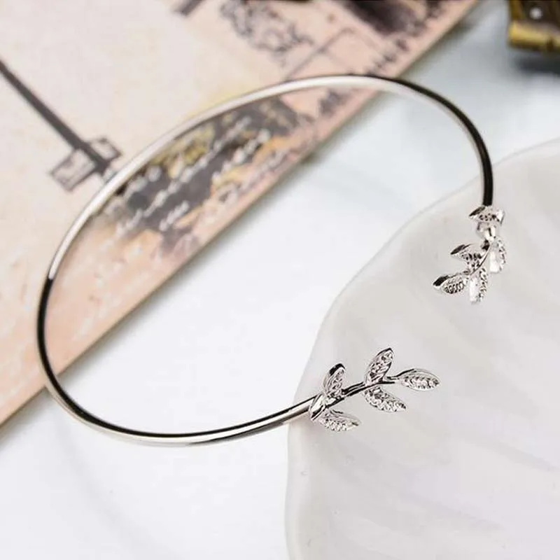 

Simple Leaves Bracelet for Women Open Adjustable Bracelet Gold Silver Color Bracelets Party Jewelry Female Gift