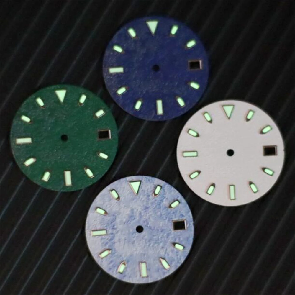 

Snowflake Surface Modified Dial NH35 NH36 Watch Dial BGW9/C3 Green Luminous Dial for NH35 NH36 4R 6R Movement