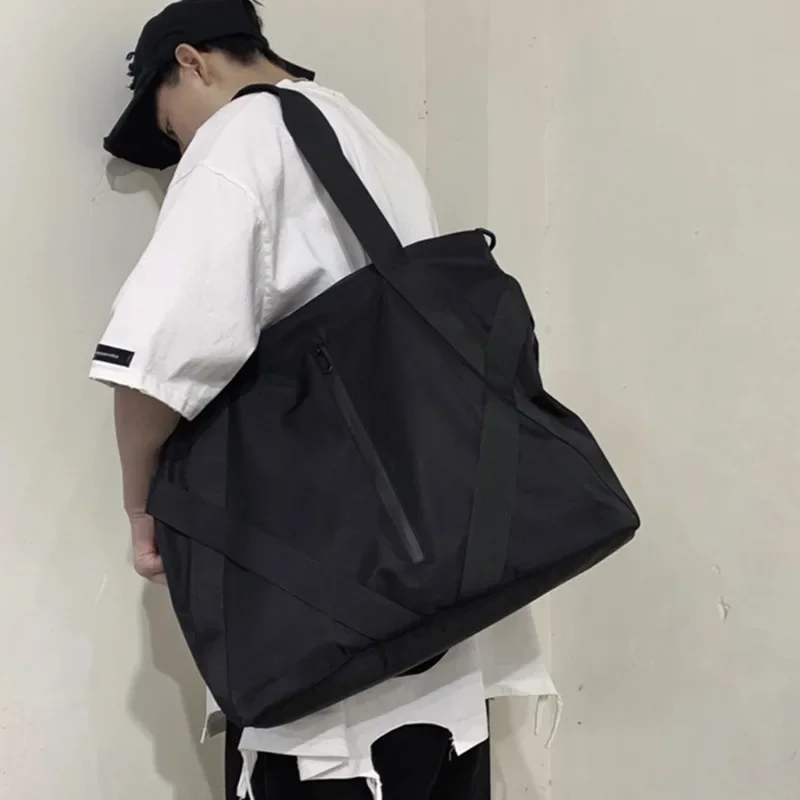

Casual Tote Bag Men's Big Handbag Fashion For Man Large Capacity Cross Bag Men Fit For Short Distance Travel Shoulder Bag