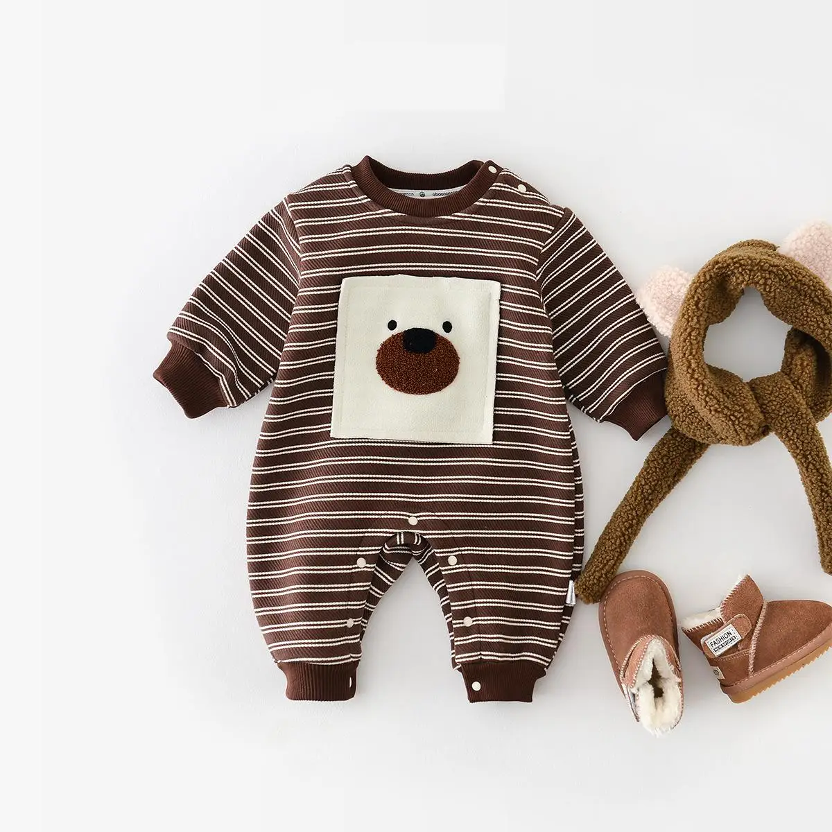 

Осенне-зимний утепленный бархатный комбинезон с нашивками для новорожденных; Хлопковый комбинезон в полоску для маленьких мальчиков и девочек; Детский Модный комбинезон