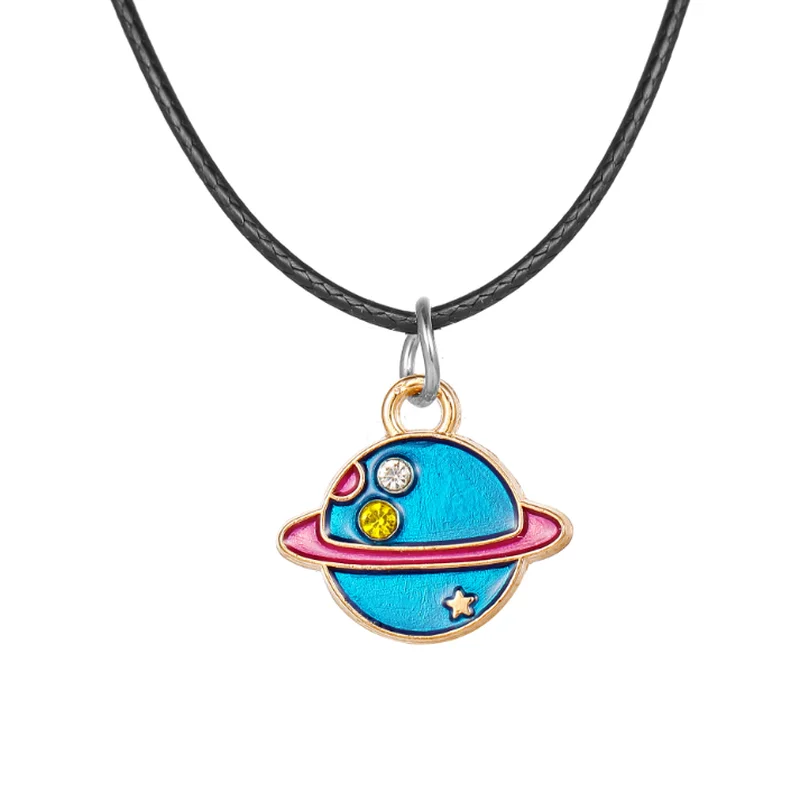 

Fashione Couple Girlfriend Student Necklace Cartoon Starry Pendant Necklaces Clavicle Chain Rural Choker Jewelry Charm Gift