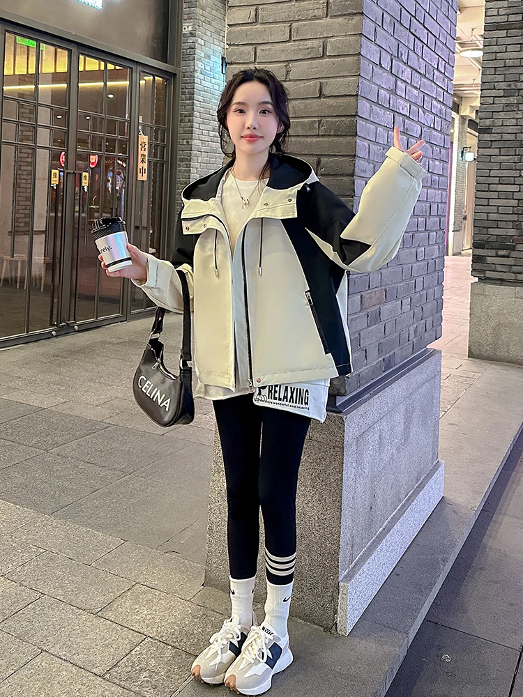 Свободная короткая женская куртка в Корейском стиле весна 2024 новая рабочая