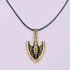 Ожерелье-чокер с металлической подвеской в виде стрелы Джоджо