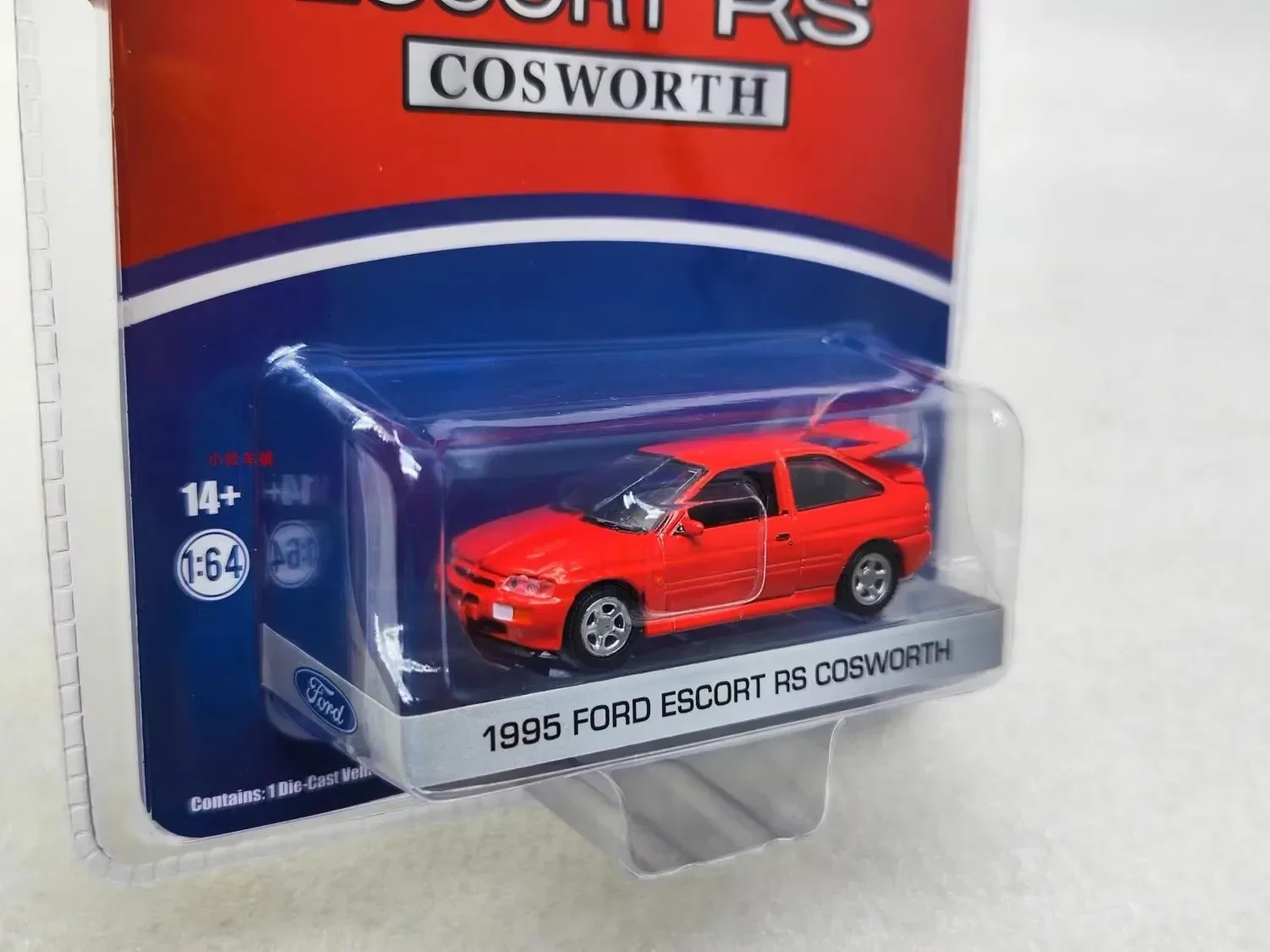 1:64 1995 Ford Escort RS Cosworth литая под давлением модель автомобиля из металлического
