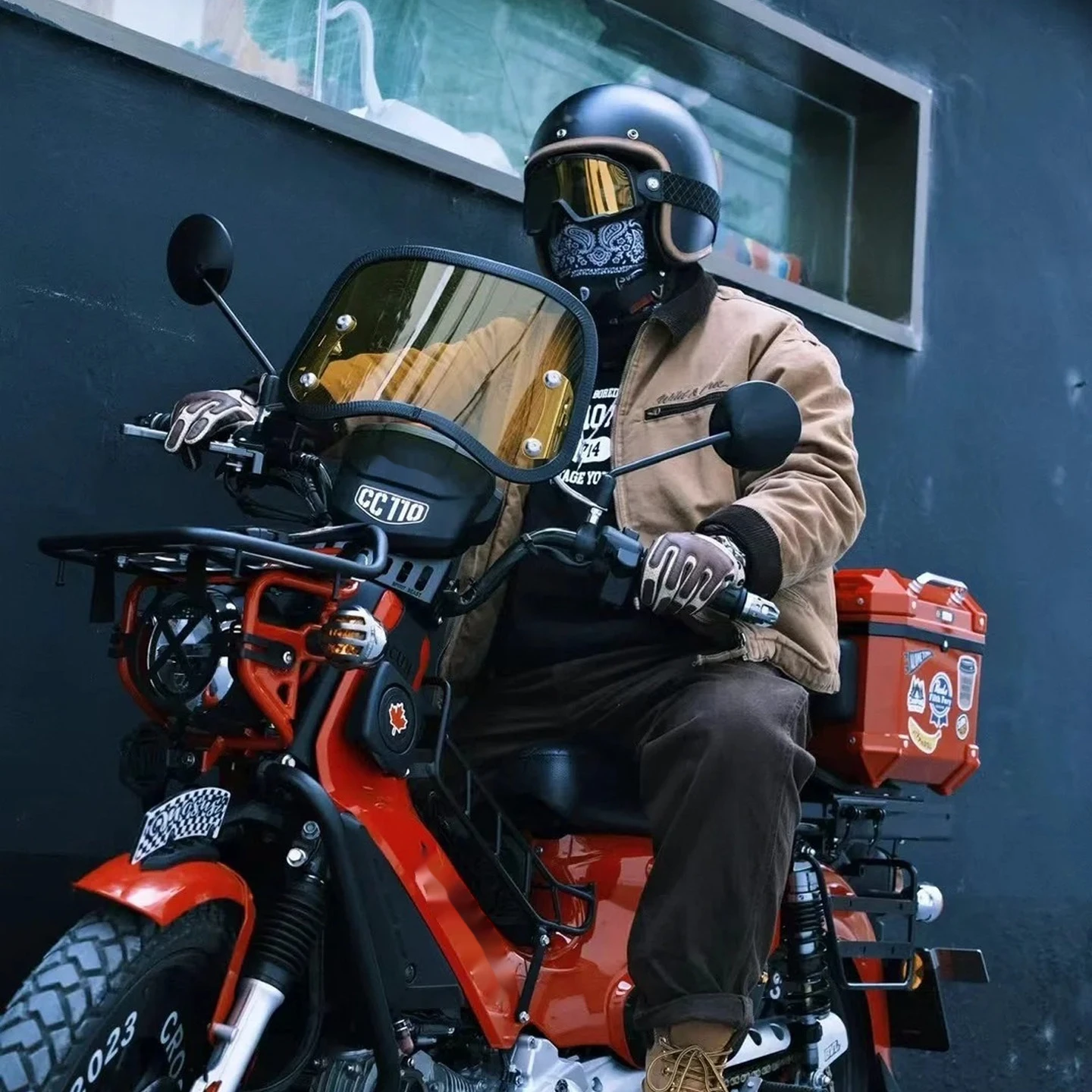 Фото Для Honda CC110 Cross Cub 110 Утолщённое переднее ветровое стекло из поликарбоната в ретро-стиле, устойчивое к царапинам, аксессуары для мотоцикла. №4