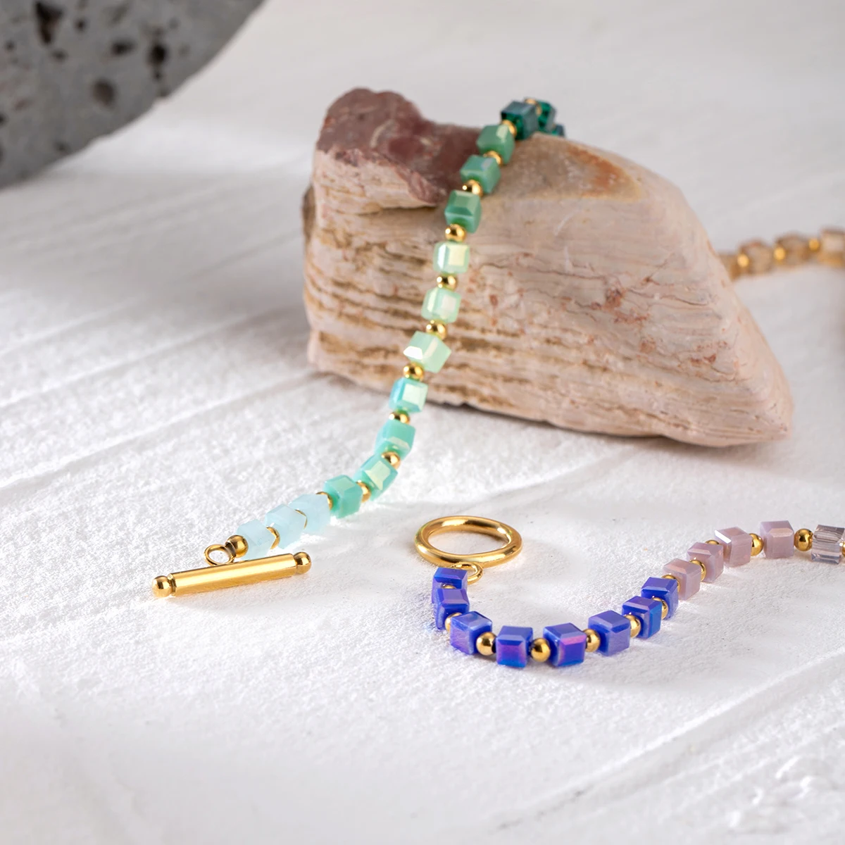 Женское ожерелье из нержавеющей стали с разноцветными кристаллами