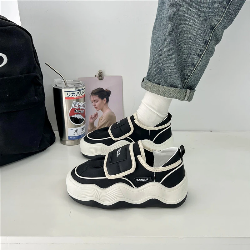 Spring New Women's Sneakers Casual Fashion Ladies Vulcanized Shoes Cute Platform Shoes Simple Classic Design Women's Shoes