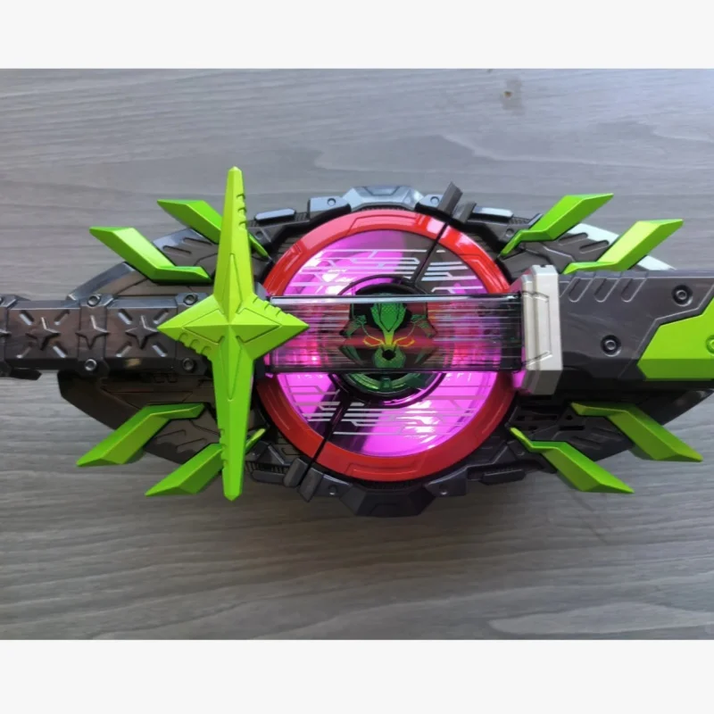 Фото В наличии: Коллекционная игрушка-аксессуар Bandai Premium DX Kamen Rider Tycoon Bujin Sword Buckle Shogun Form Geats, подарок №3