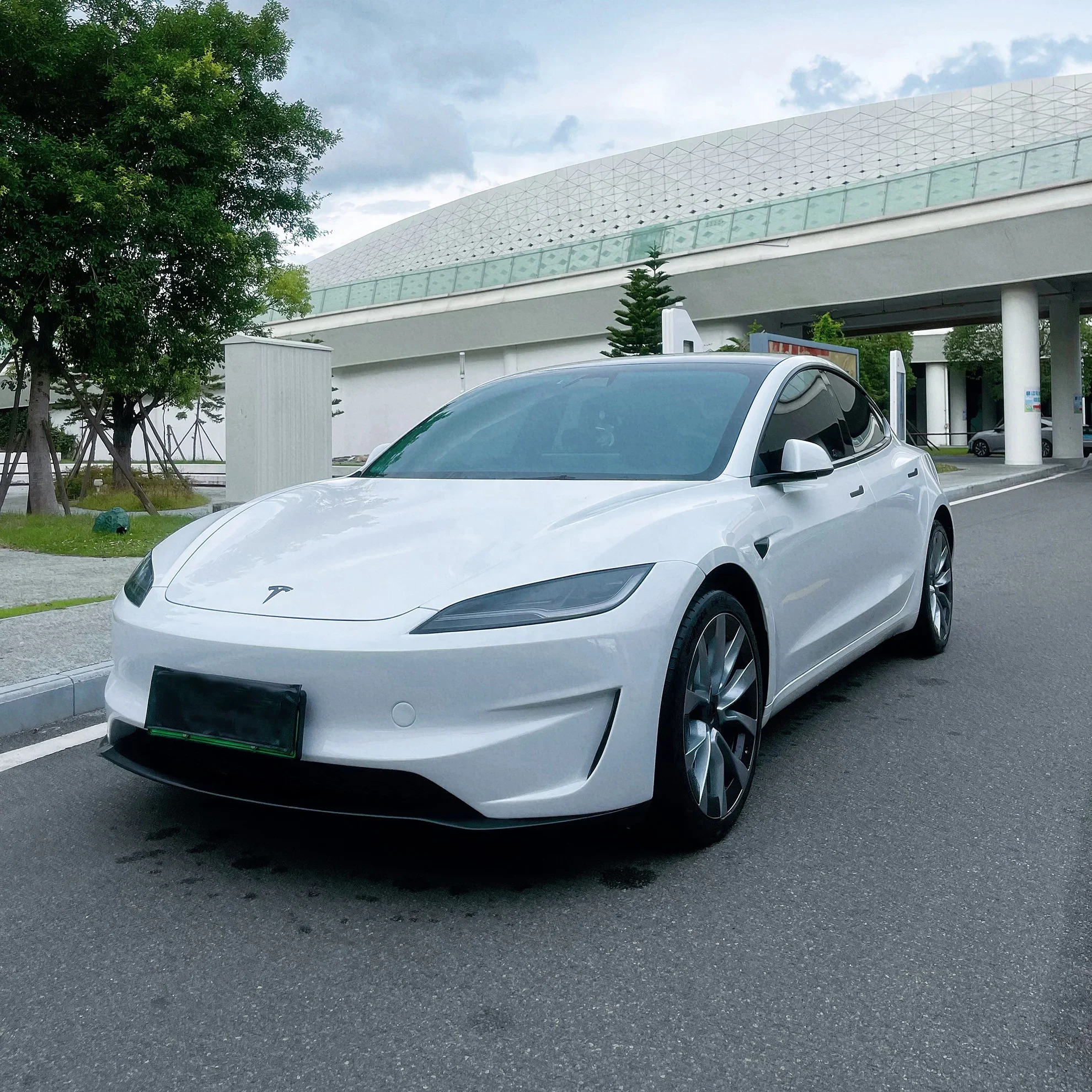 Создайте новый дизайн аксессуары для модификации переднего бампера из