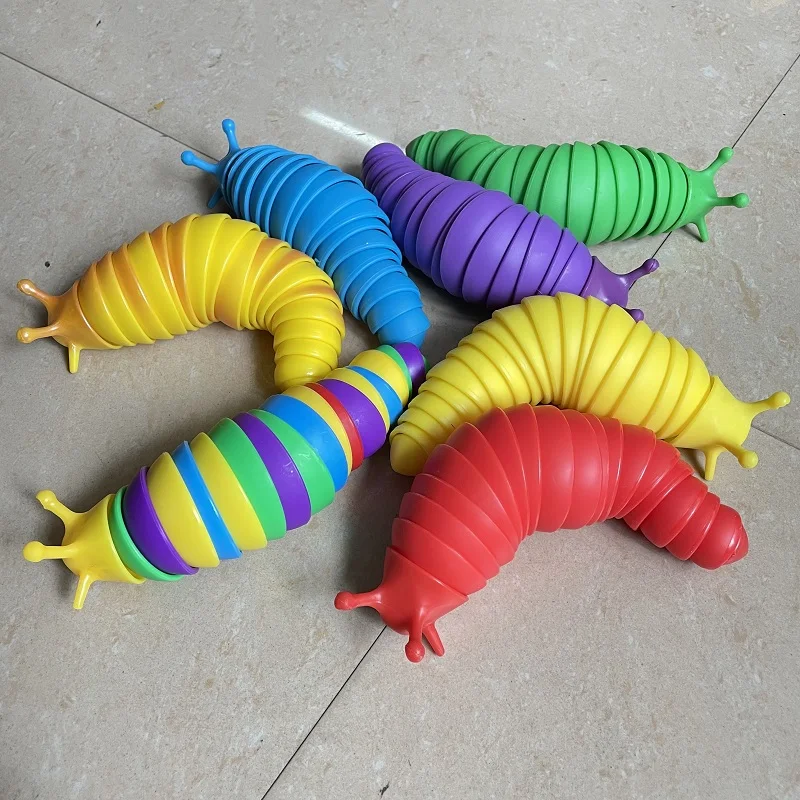 

14.5cm New Rainbow 3D Slug Fidget Toy New Fidget Toy Slug Articulated Flexible Relief Anti-Anxiety Slug Sensory Toy for Children