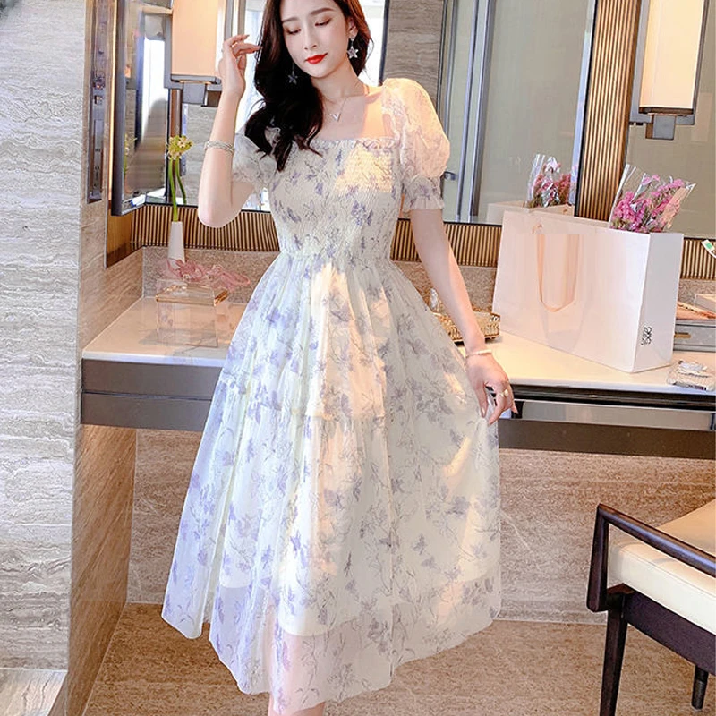 

Женское шифоновое платье с коротким рукавом и цветочным принтом