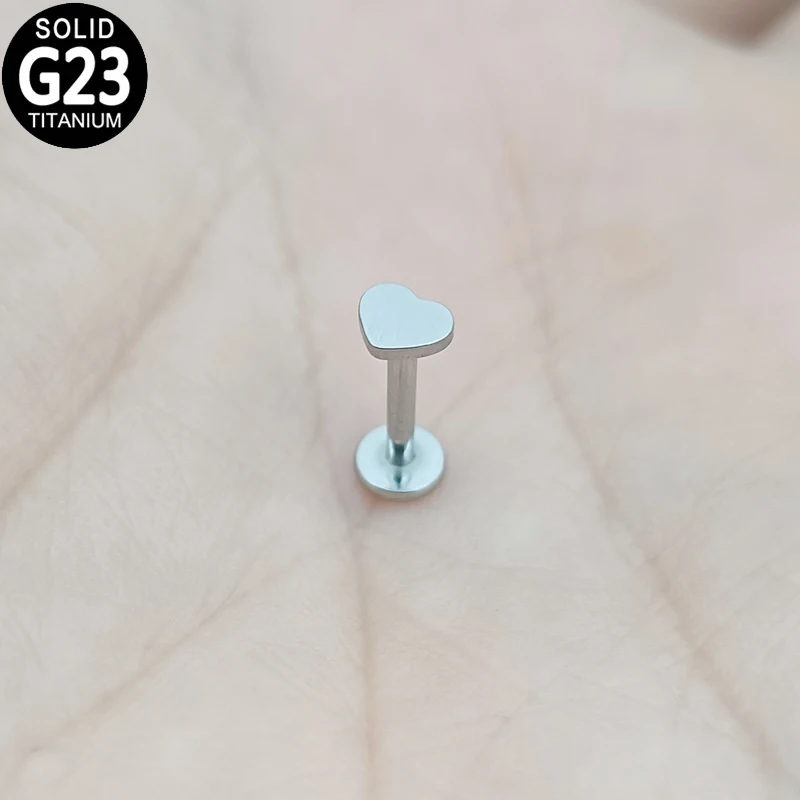 

G23 Titanium Flat Heart Labret Piercing Ring Anodized Internally Threaded Ear Cartilage Tragus Lip Ring Helix Earrings Jewelry